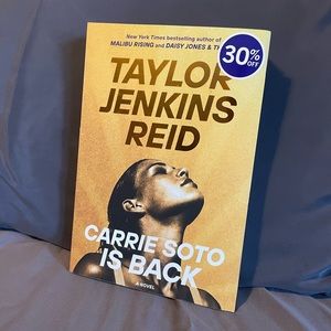 Carrie Soto is Back - Taylor Jenkins Reid